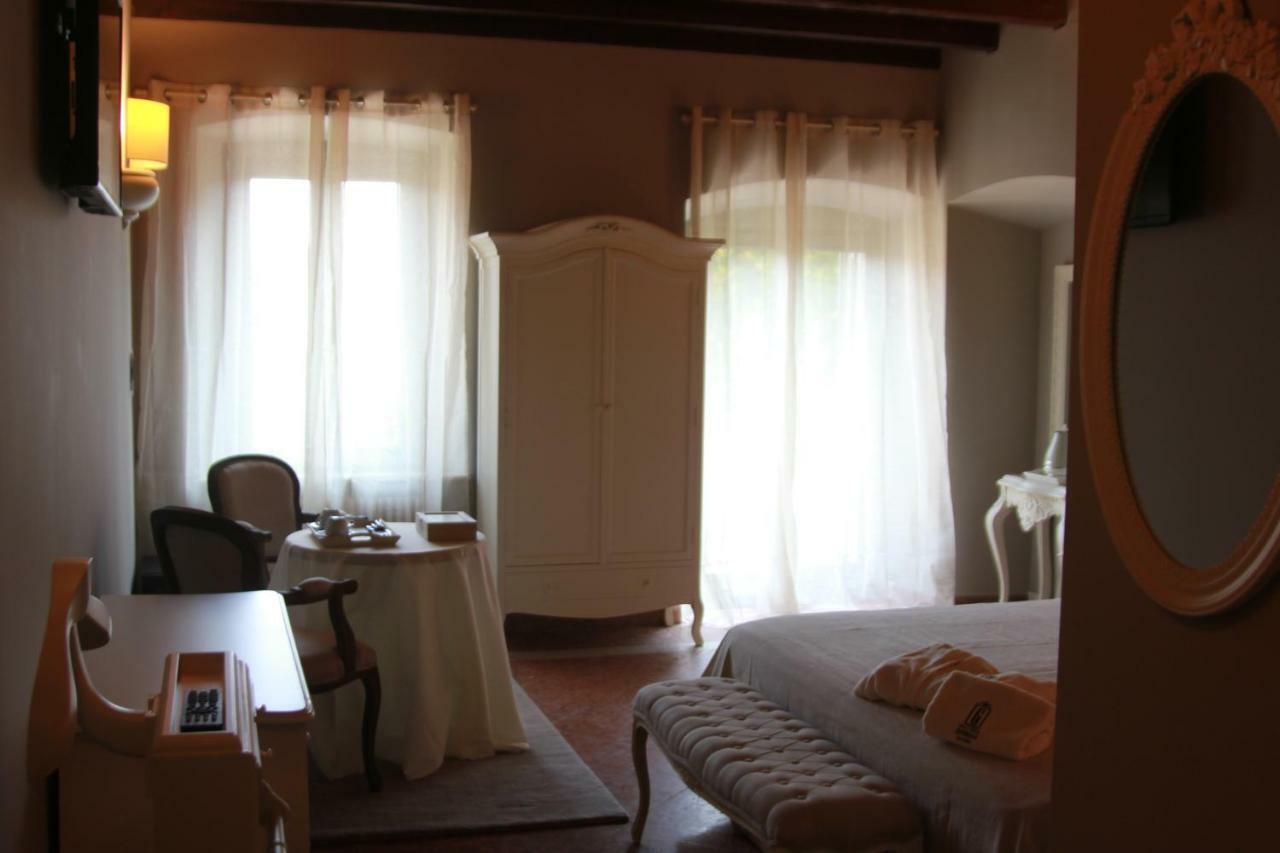 סרניקו Galleria Imperiale Relais De Charme מראה חיצוני תמונה